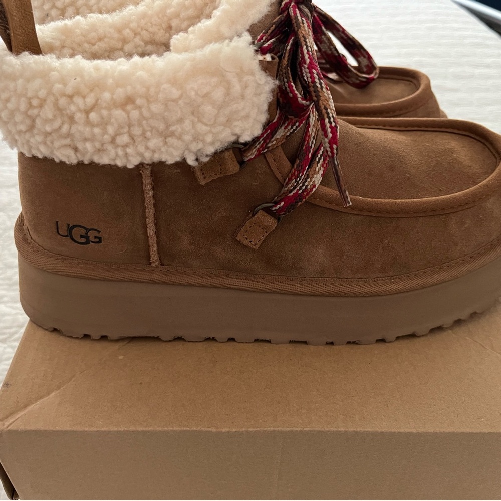 UGG Tan Boots with Cream Shearling and Red Laces